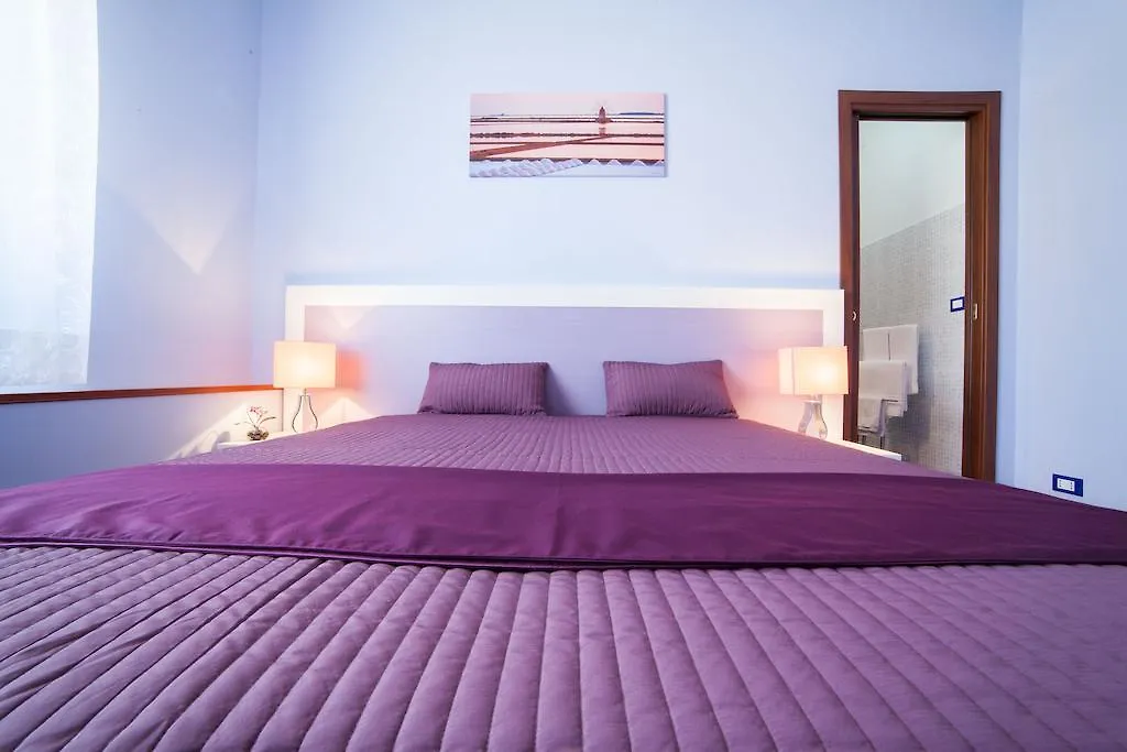 B&B Trapani In 3*,  Włochy