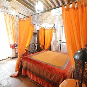 ** Bed and breakfast Antica Corte Dei Principi Charming Italia